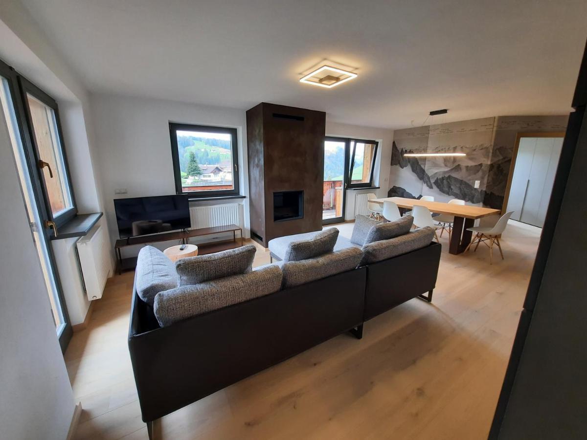 סלבה די ואל גרדנה Luxury Apartment Daema מראה חיצוני תמונה