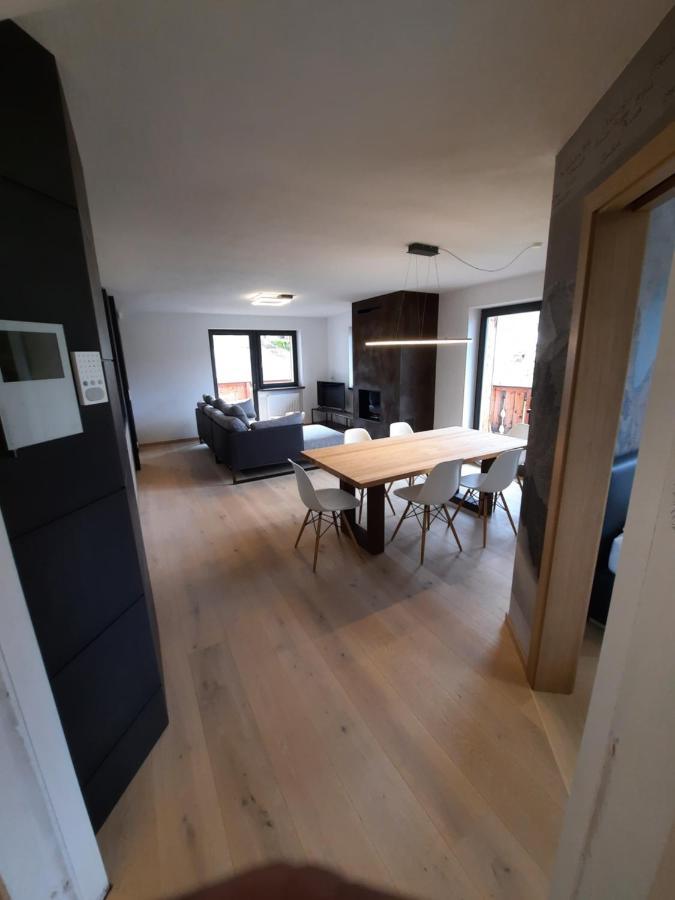 סלבה די ואל גרדנה Luxury Apartment Daema מראה חיצוני תמונה